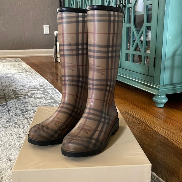 Burberry | Shoes | Burberry Rain Boots 
